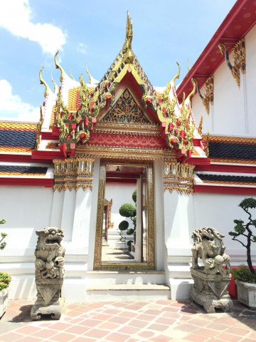 Wat Pho | Bangkok, Thailand | Life's Tidbits