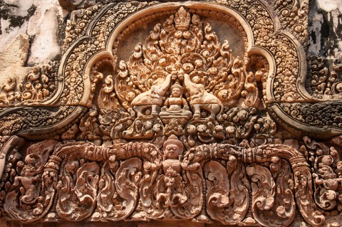 Things to do in Siem Reap, Cambodia - Banteay Srei temple. 2 day travel guide of Cambodia | Life's Tidbits
