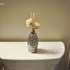 guestbath_vaseflowers